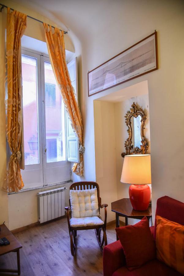 Stylish Apartment In Central Rome "Centro Storico" Exteriör bild